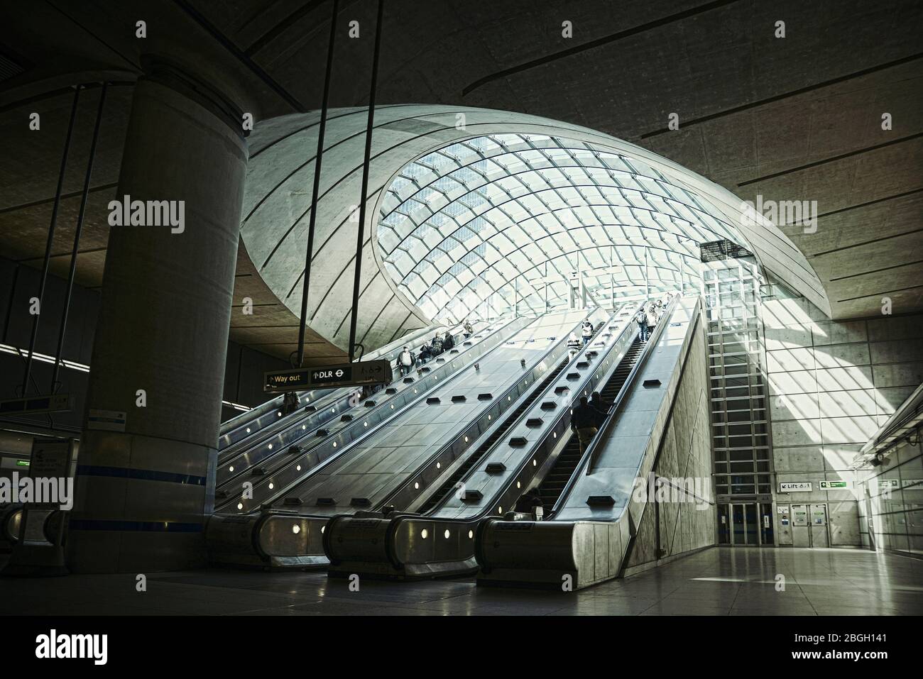 Canary Warf Underground Station, London, England, UK Stock Photo - Alamy