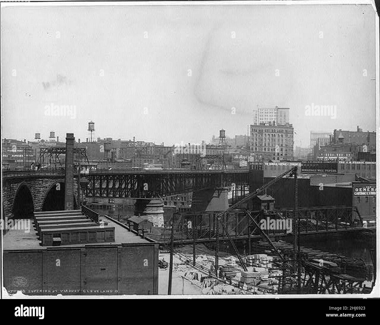 Superior St. viaduct, Cleveland, Ohio Stock Photo - Alamy