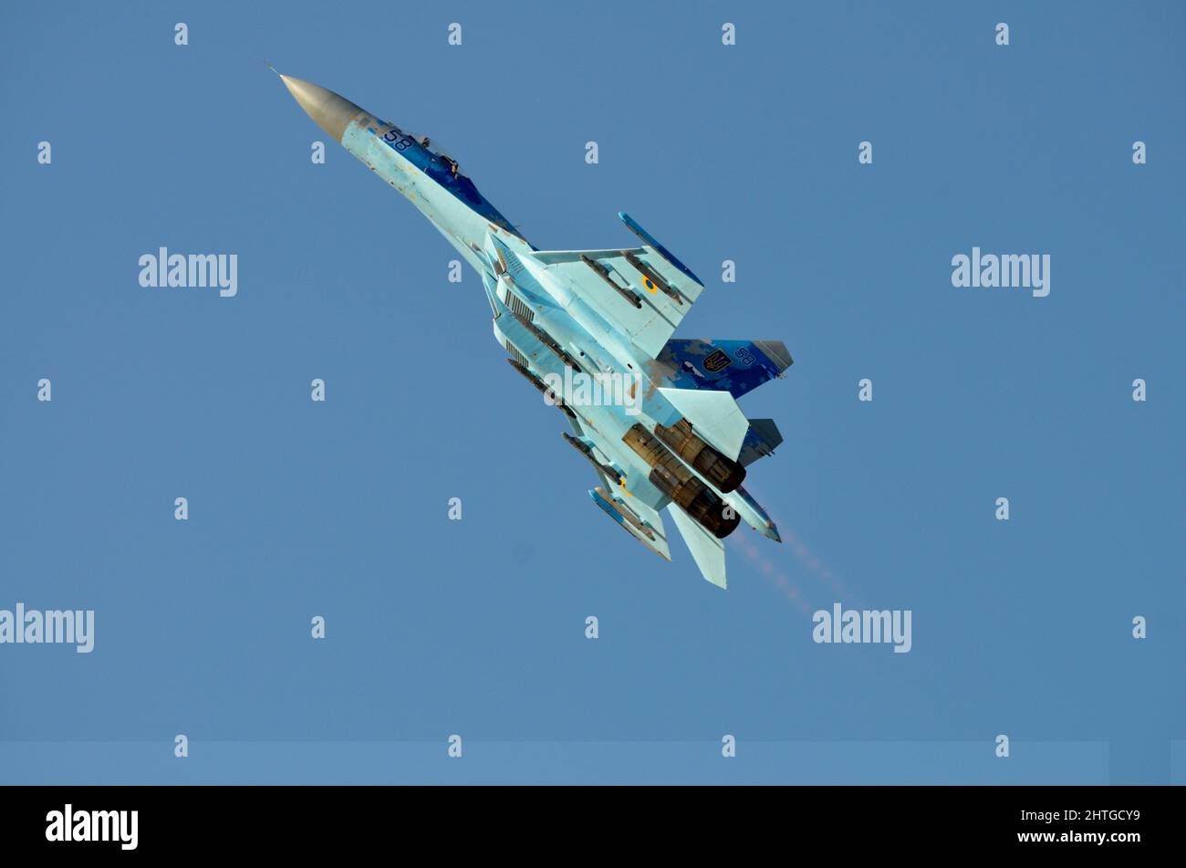 Ukrainian Air Force Sukhoi SU-27 Fighter Aircraft Stock Photo - Alamy