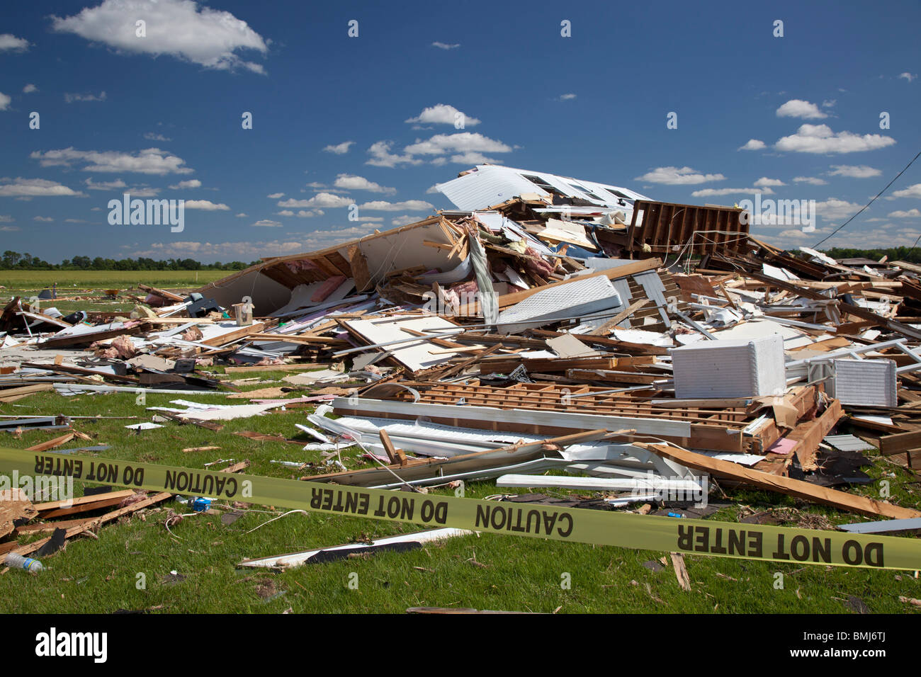 Dundee, Michigan A house destroyed by a tornado Stock Photo Alamy