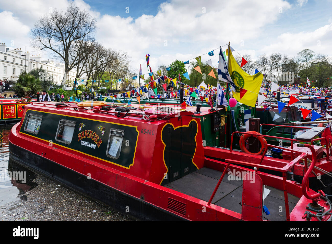 The Canalway Cavalcade at Little Venice in London Stock Photo Alamy