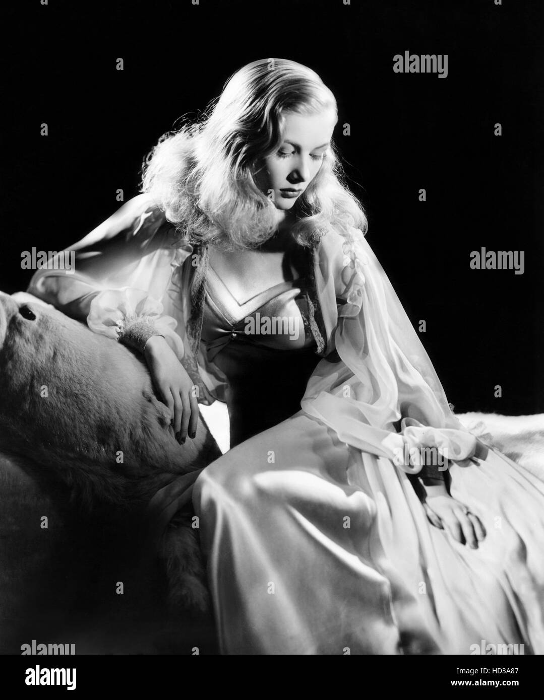 Veronica Lake, 1941 Stock Photo - Alamy