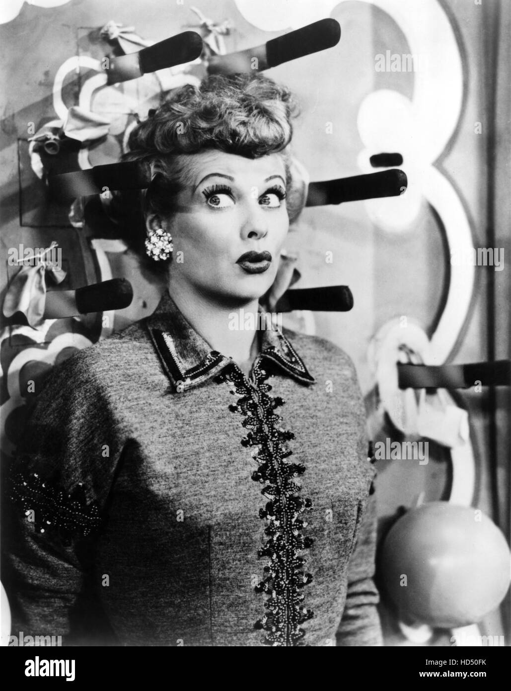 I Love Lucy Lucy Tells The Truth Aired Nov 9 1953 1951 1957 Lucy In Knife Throwing Act