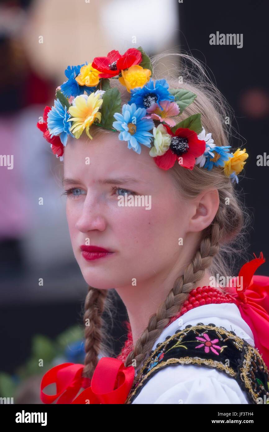 Girl in Krakow National Costume Stock Photo - Alamy