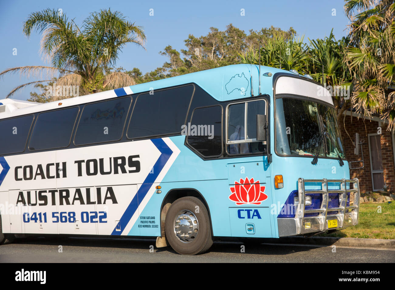 bus tour australia