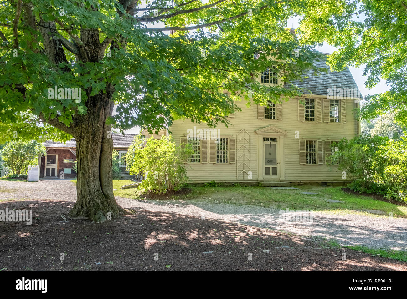 The Old Manse In Concord Ma Stock Photo Alamy