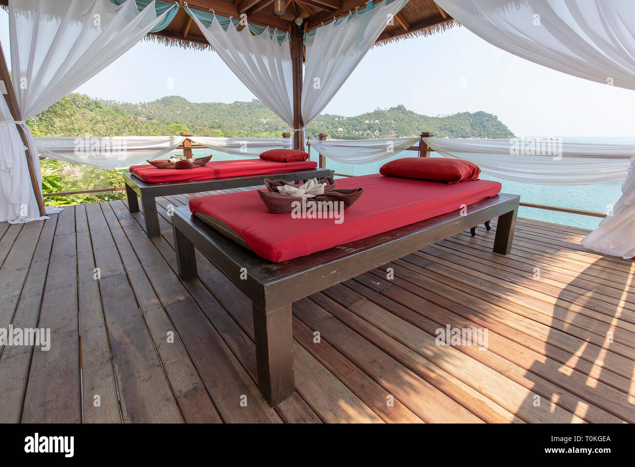 Massage Table Overlooking The Sea Spa Massage Room On The Tropical