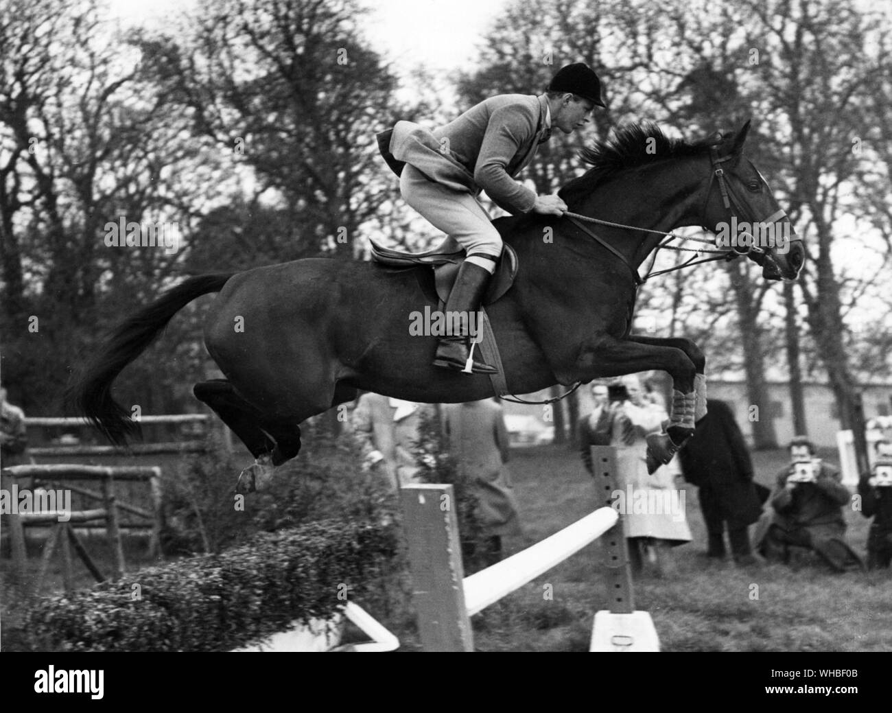 David Barker riding Franco during olympic training at Arundel Castle ...